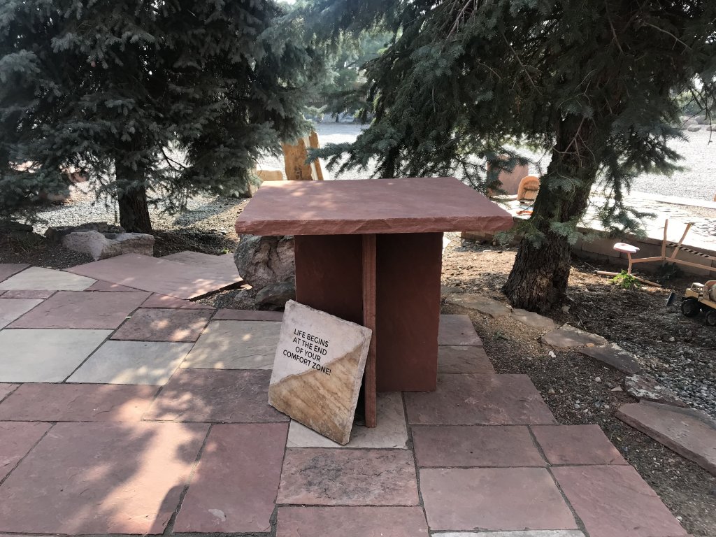 COLORADO RED * BAR HEIGHT TABLE